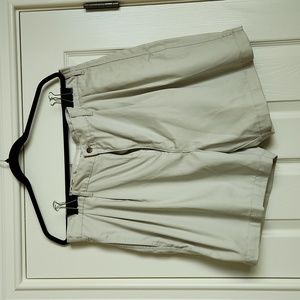 Brand new dockers khaki shorts